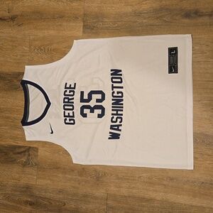 Jonquel Jones George Washington Colonials Stitched Mens L New